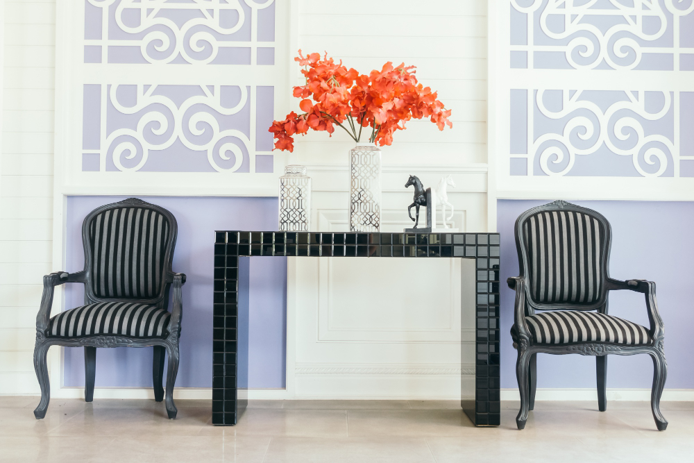 Director Table and Chair